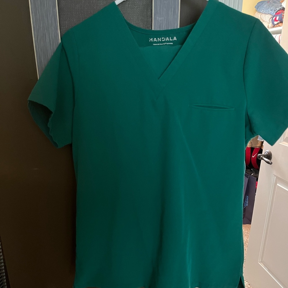 Mandala Hunter Green Scrubs Small top medium bottom